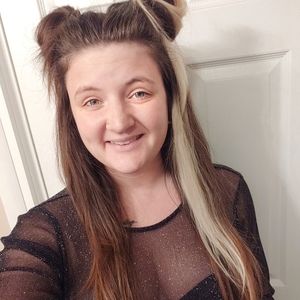 Meet your Posher, Dyami